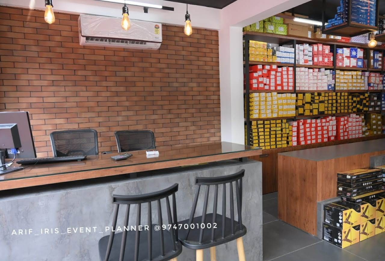 V SMART GALLERY TIRUR